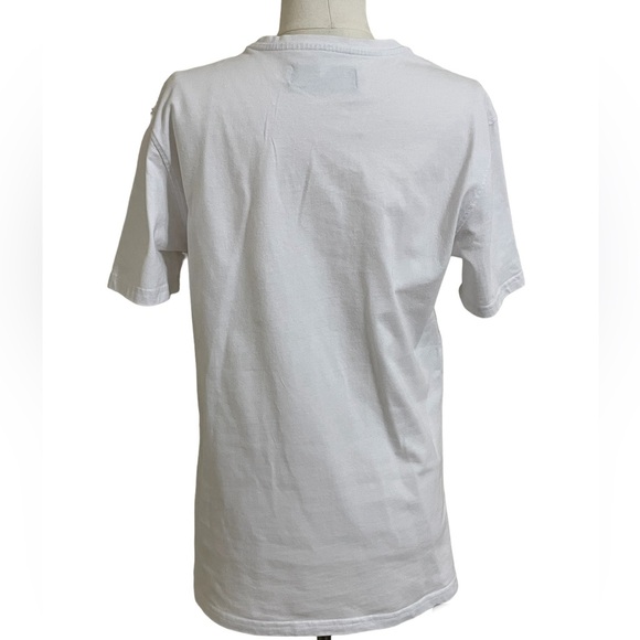 HUDSON Eternity Bc/Ad Men’s Shark Mouth Appliqué Men’s White T-Shirt Medium - Picture 5 of 9